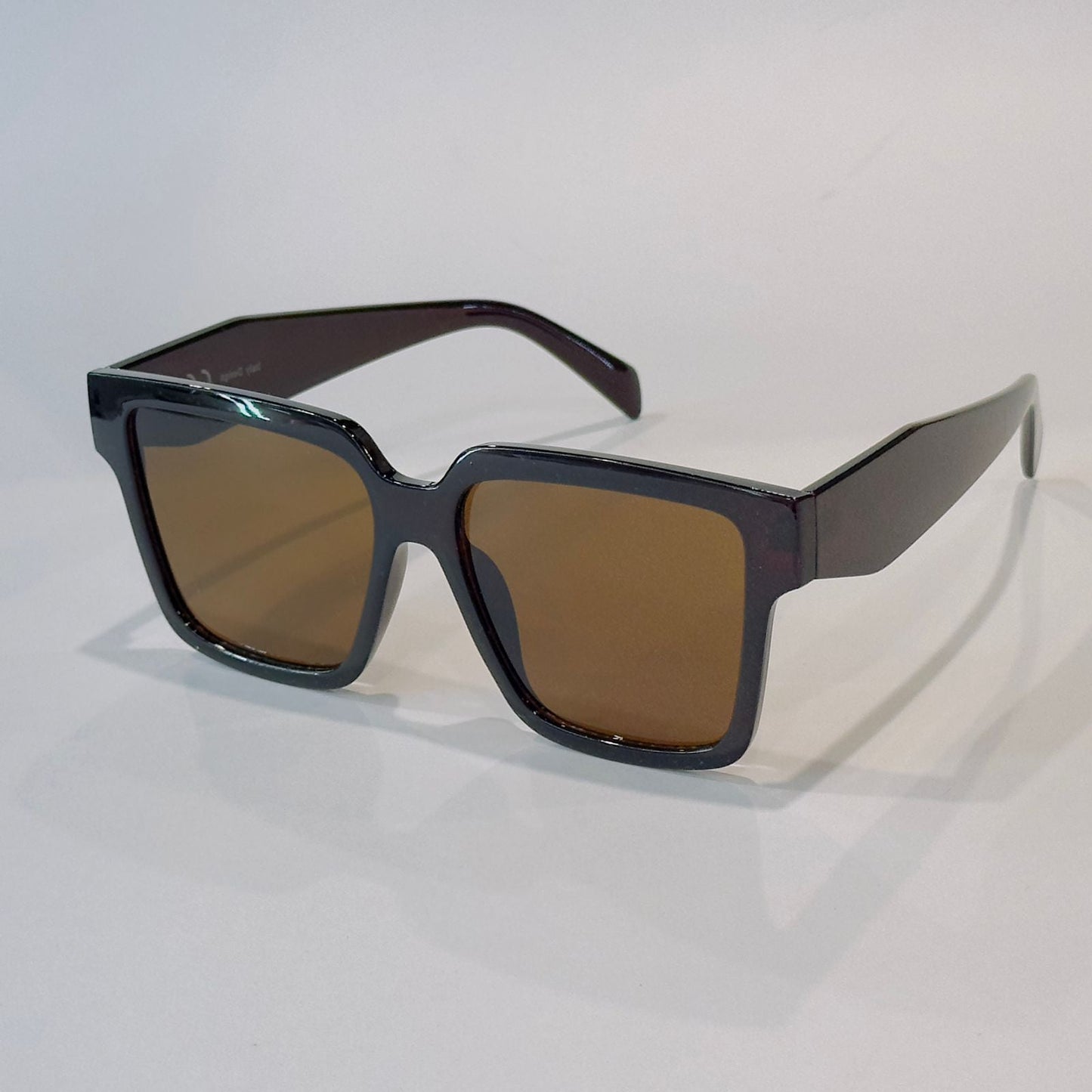 SQUARE LUXE