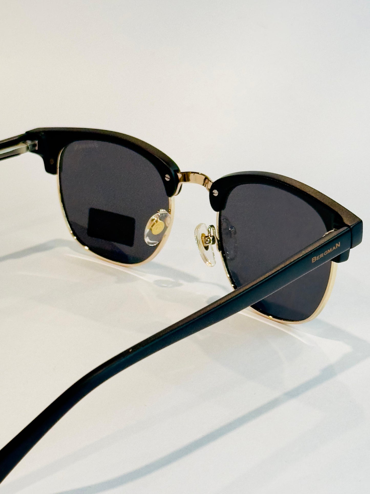 RETRO SHADECLUB