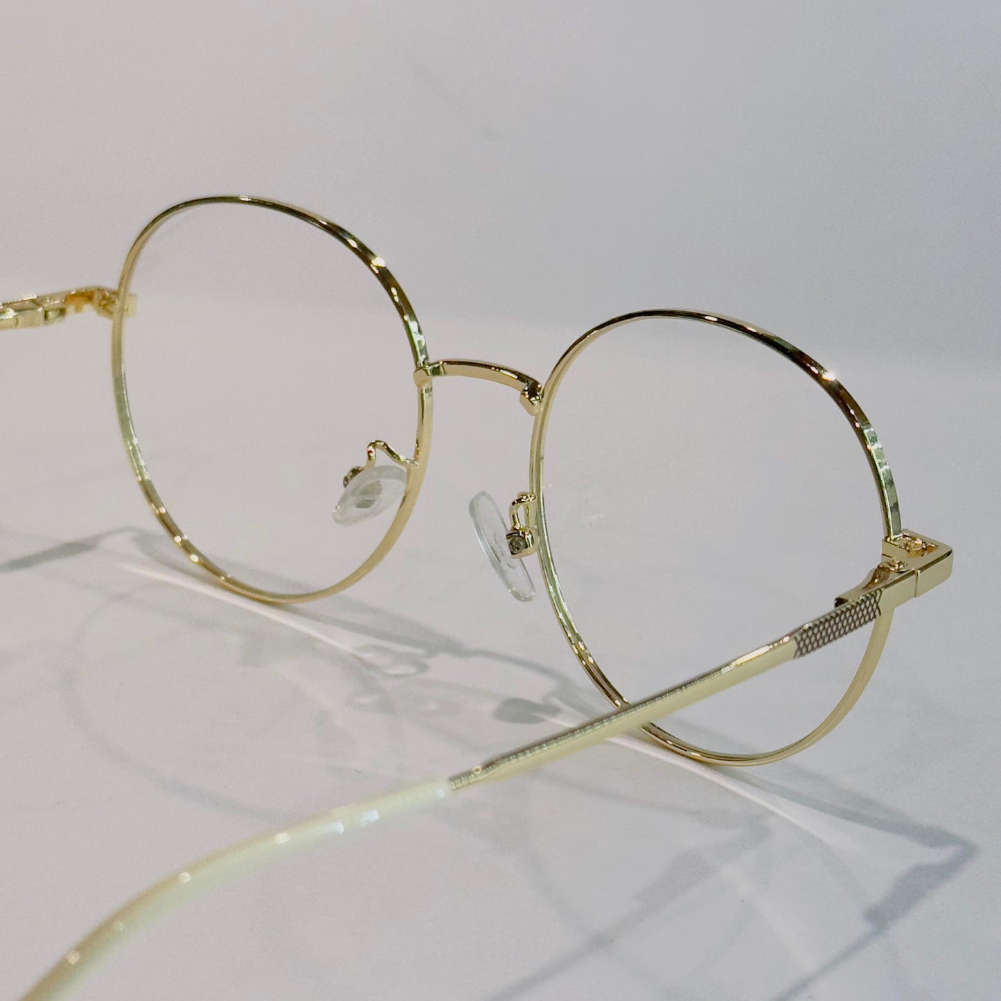 GOLDENFINGER FRAME