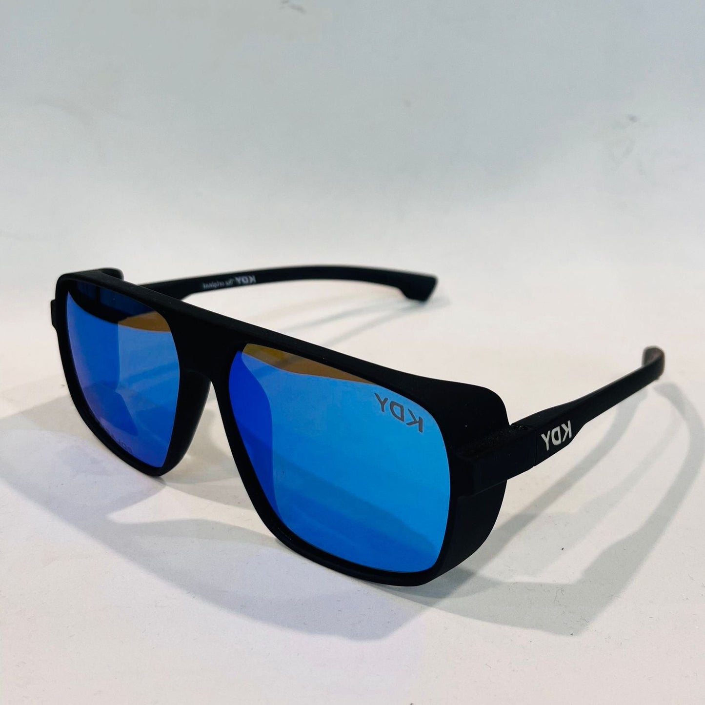 STORM BLUE