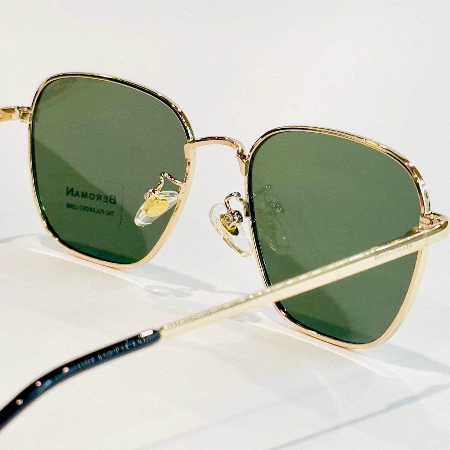 LUXE GOLD